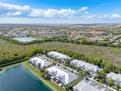 10788 NW 76th Lane Doral FL 33178