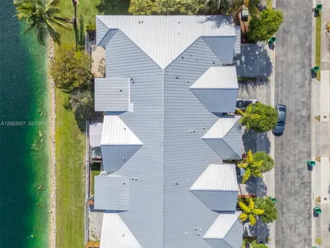 10788 NW 76th Lane Doral FL 33178