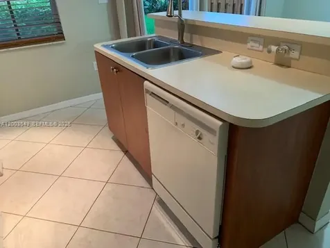 2307 Anchor Court Dania Beach FL 33312