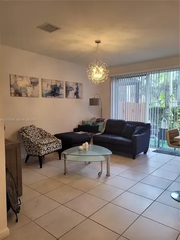 1015 SE 24th Terrace Homestead FL 33035