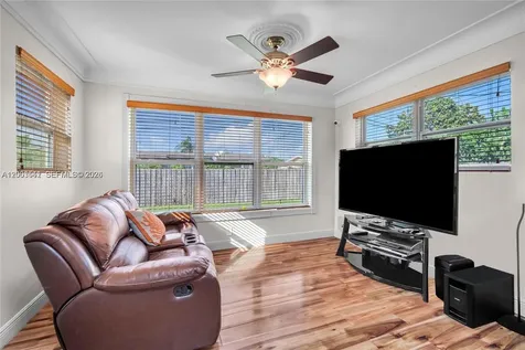 2825 SW 5th Street Fort Lauderdale FL 33312