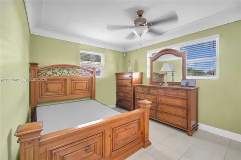 2825 SW 5th Street Fort Lauderdale FL 33312
