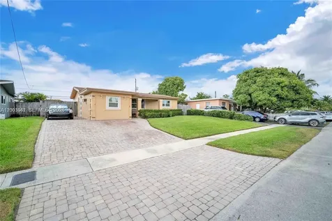 2825 SW 5th Street Fort Lauderdale FL 33312
