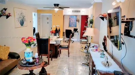 3101 N Country Club Drive Aventura FL 33180