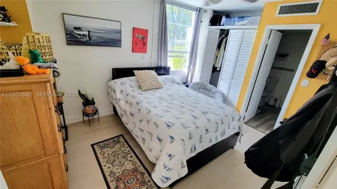 3101 N Country Club Drive Aventura FL 33180
