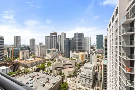 133 NE 2nd Avenue Miami FL 33132