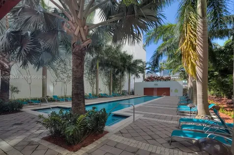 133 NE 2nd Avenue Miami FL 33132