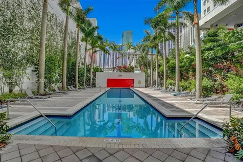 133 NE 2nd Avenue Miami FL 33132