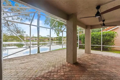 237 NW 100th Avenue Plantation FL 33324