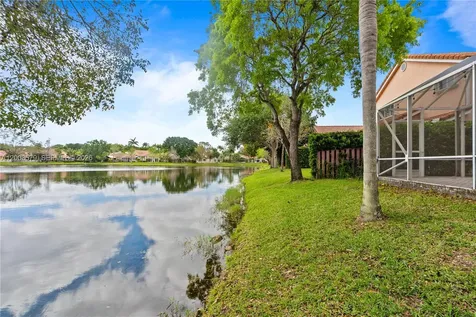 237 NW 100th Avenue Plantation FL 33324