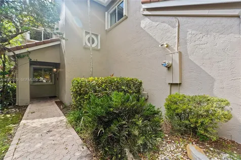 237 NW 100th Avenue Plantation FL 33324