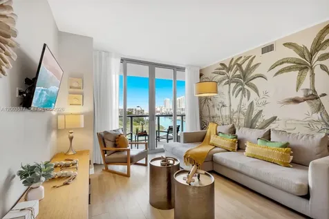 2602 E Hallandale Beach Boulevard Hallandale Beach FL 33009