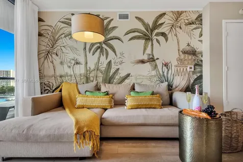 2602 E Hallandale Beach Boulevard Hallandale Beach FL 33009