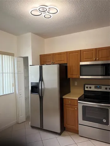8831 S Isles Circle Tamarac FL 33321