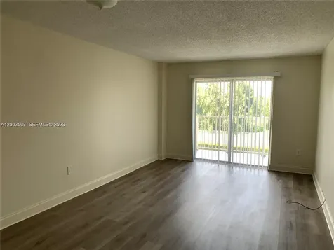 16465 NE 22nd Avenue North Miami Beach FL 33160
