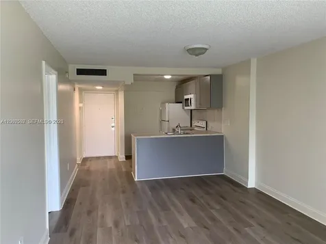16465 NE 22nd Avenue North Miami Beach FL 33160