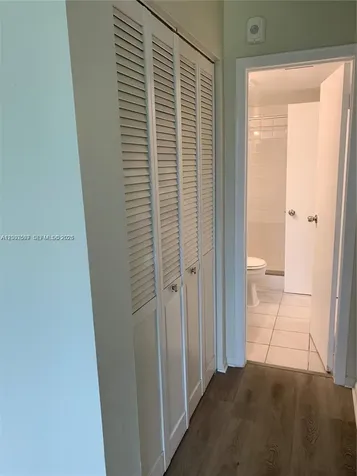 16465 NE 22nd Avenue North Miami Beach FL 33160