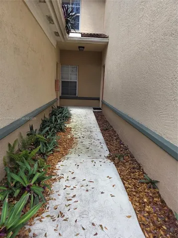 2492 Centergate Drive Miramar FL 33025