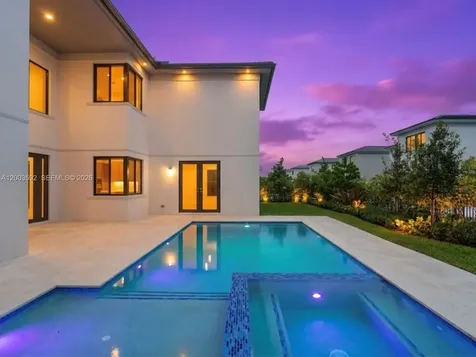 19602 NE 14 Court Miami FL 33179