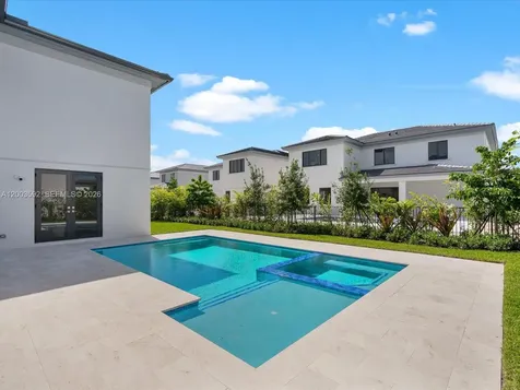 19602 NE 14 Court Miami FL 33179