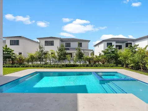 19602 NE 14 Court Miami FL 33179