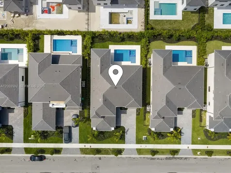 19602 NE 14 Court Miami FL 33179