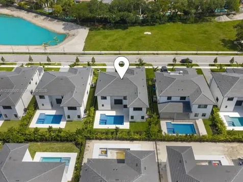 19602 NE 14 Court Miami FL 33179