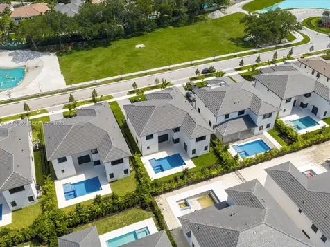 19602 NE 14 Court Miami FL 33179