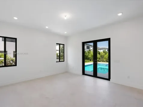 19602 NE 14 Court Miami FL 33179