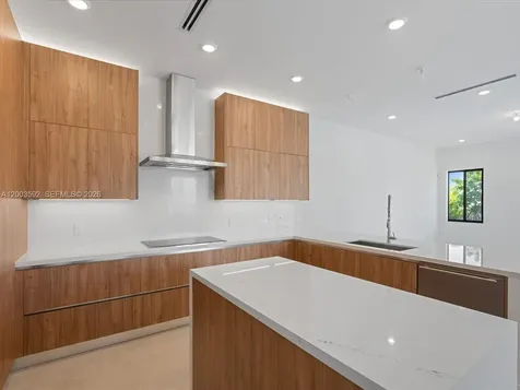 19602 NE 14 Court Miami FL 33179