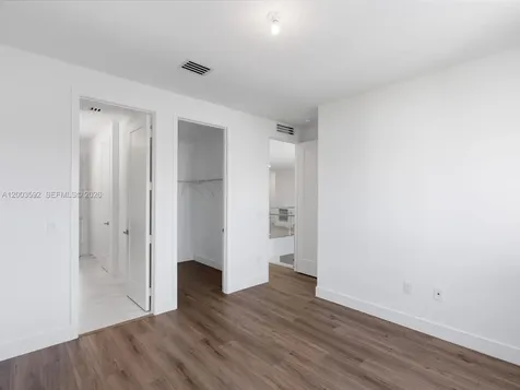 19602 NE 14 Court Miami FL 33179