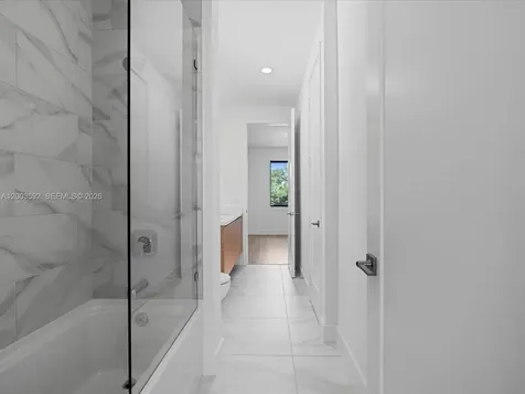 19602 NE 14 Court Miami FL 33179