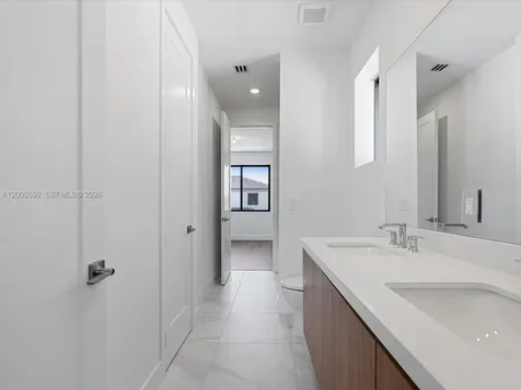 19602 NE 14 Court Miami FL 33179
