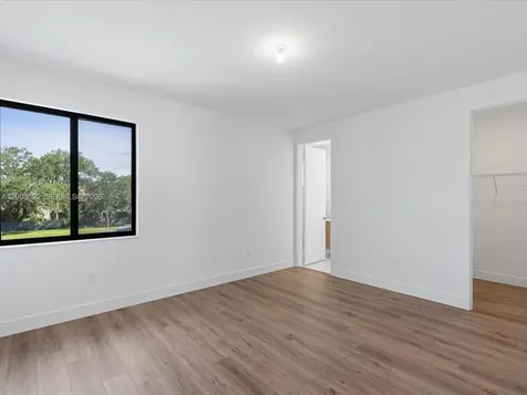 19602 NE 14 Court Miami FL 33179