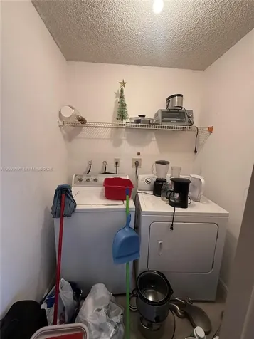 7703 Ashmont Circle Tamarac FL 33321