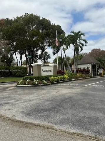 7703 Ashmont Circle Tamarac FL 33321