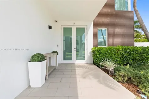 10431 NW 68th Terrace Doral FL 33178
