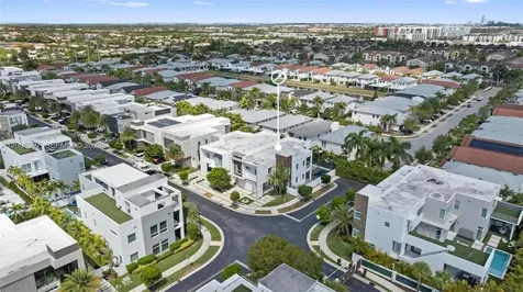 10431 NW 68th Terrace Doral FL 33178
