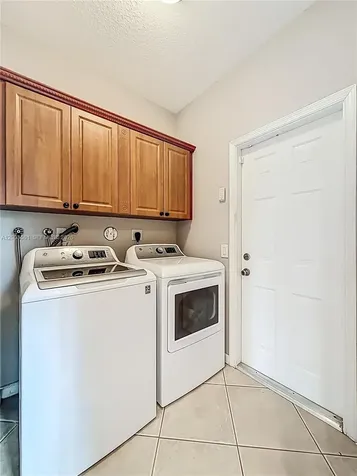 1668 Winterberry Lane Weston FL 33327