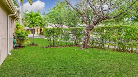 1668 Winterberry Lane Weston FL 33327