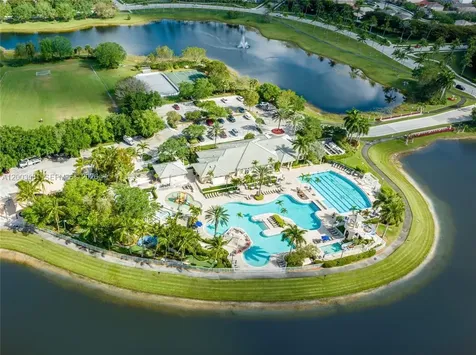 1668 Winterberry Lane Weston FL 33327