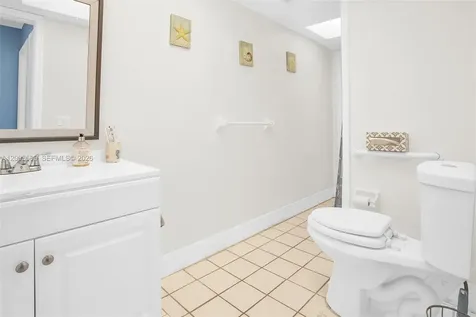 7481 NW 11th Place Plantation FL 33313