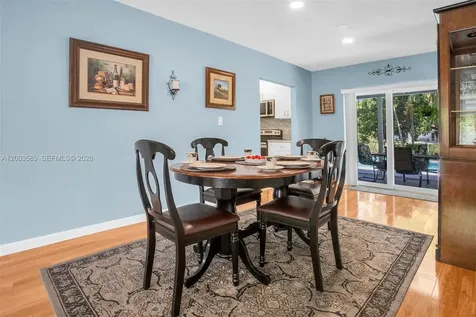 7481 NW 11th Place Plantation FL 33313