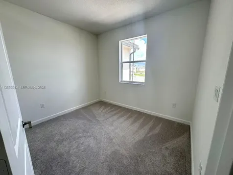 2877 SE 24 Avenue Homestead FL 33035