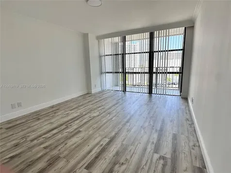 800 Parkview Drive Hallandale Beach FL 33009