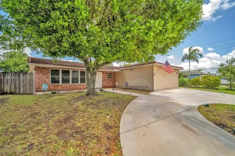 1911 N 53rd Avenue Hollywood FL 33021