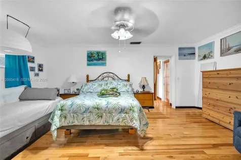 1911 N 53rd Avenue Hollywood FL 33021