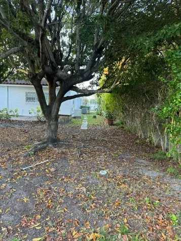 3600 SW 26th Street Miami FL 33133