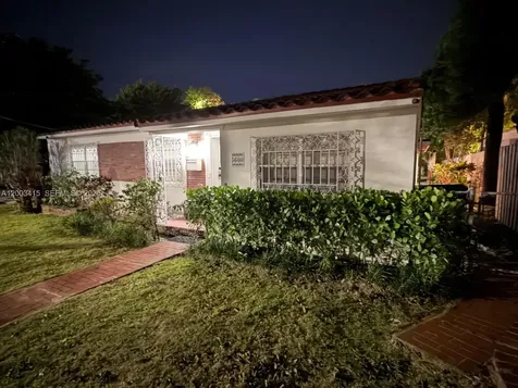 3600 SW 26th Street Miami FL 33133