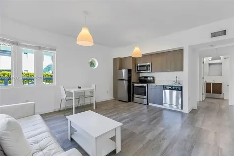 557 Michigan Avenue Miami Beach FL 33139